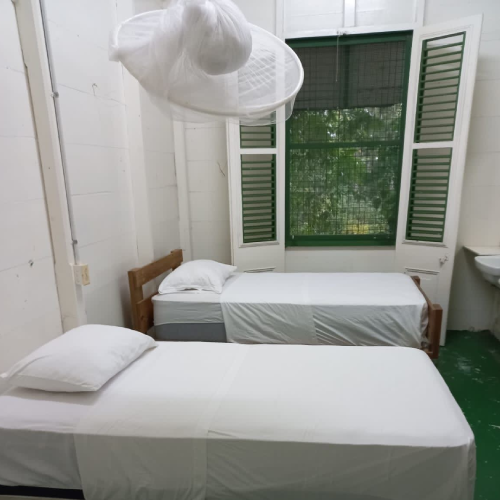 dorm1
